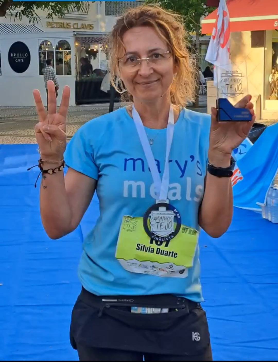 No dia 10 de junho a Sílvia Duarte correu 58 km de Santarém a Fátima pelas crianças da Mary's Meals! Graças a apoios muito generosos, à força e determinação da Sílvia vai ser possível ajudar a alimentar mais 293 CRIANÇAS durante um ano escolar!